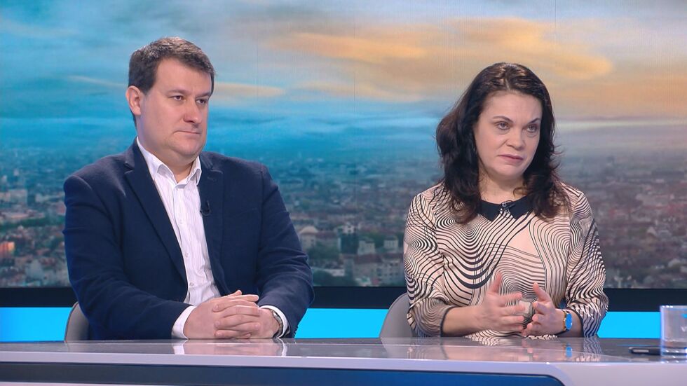 Анализатори: Враждебността и липсата на мнозинство са основните проблеми в НС