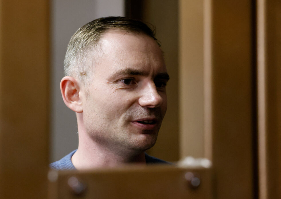 Руски политик, призовал за прекратяване на огъня в Украйна, е обвинен в разпространение на лъжи за армията
