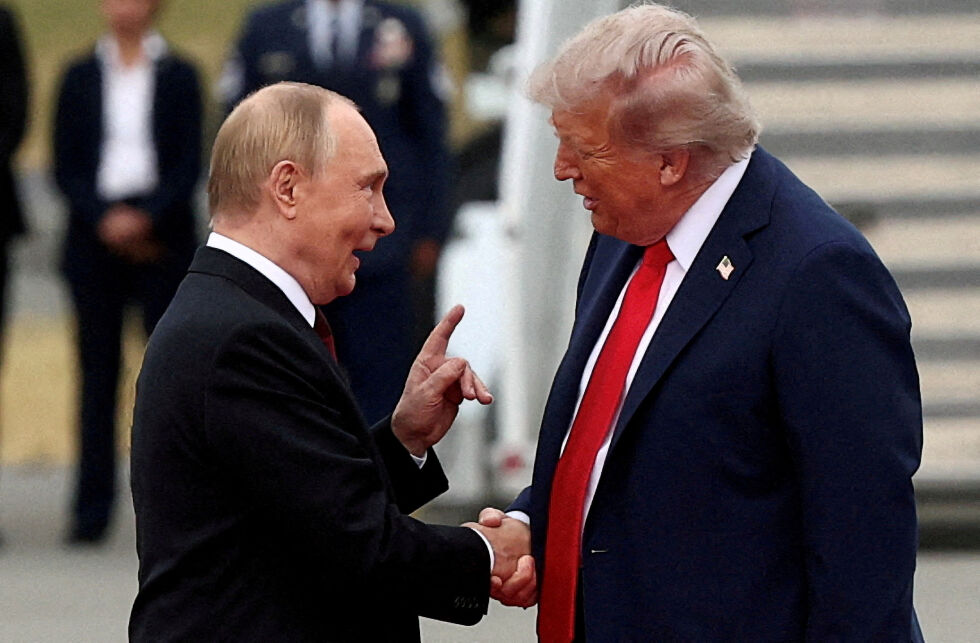 Politico: Кремъл иска сделка с Тръмп - Русия спира информацията към Иран, САЩ спират за Украйна