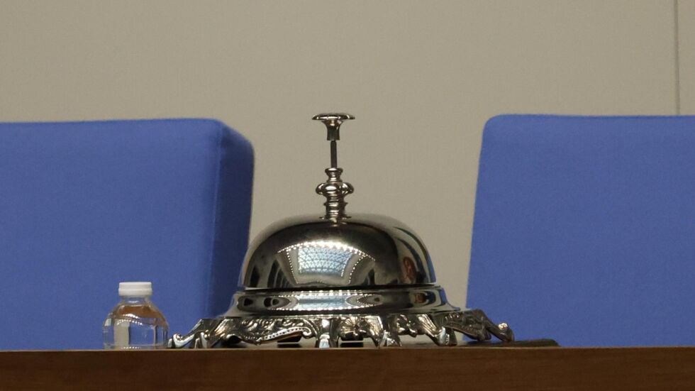 „Алфа Рисърч“: 6 партии влизат в парламента, но голямата интрига за финалния им брой остава