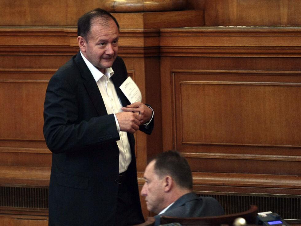 Михаил Миков обвини ГЕРБ в процедурни хватки - блокирали работата на ЦИК