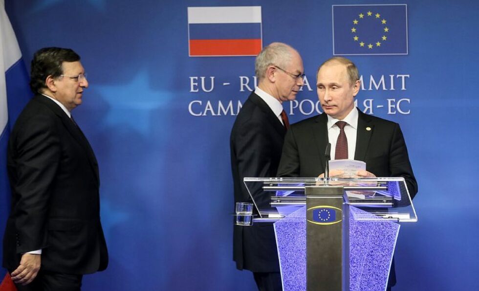 Путин към Барозу: Ако искам, мога да превзема Киев за две седмици