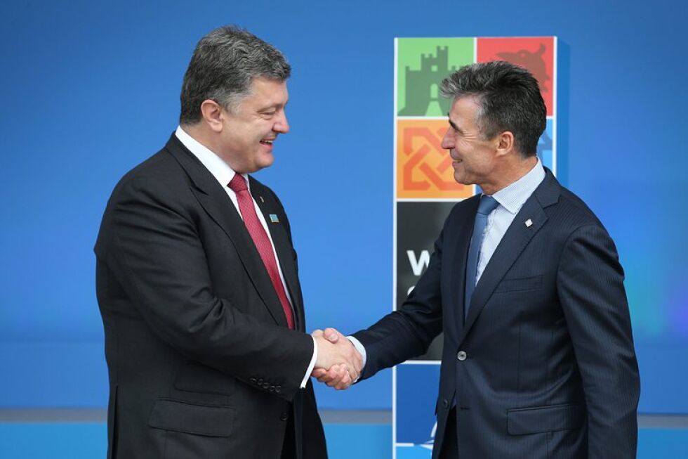 Петро Порошенко готов да подпише мирния план в петък
