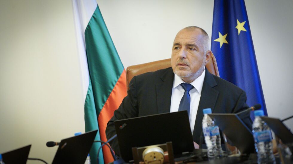 Ще получим допълнително 1 259 728 дози от ваксината на „Пфайзер“ в следващите 3 месеца