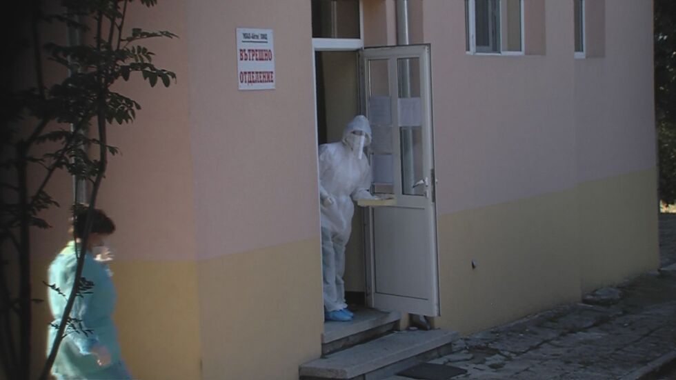 Болницата в Айтос ще приема само пациенти с COVID-19