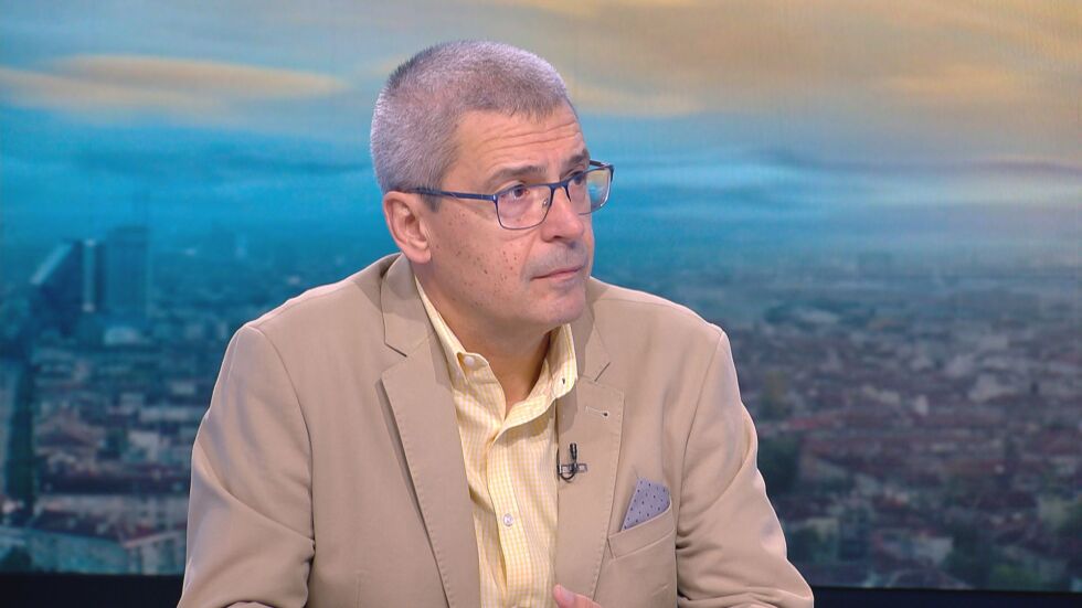 Проф. Илко Гетов: На фона на ЕС България катастрофира с ваксинационното покритие