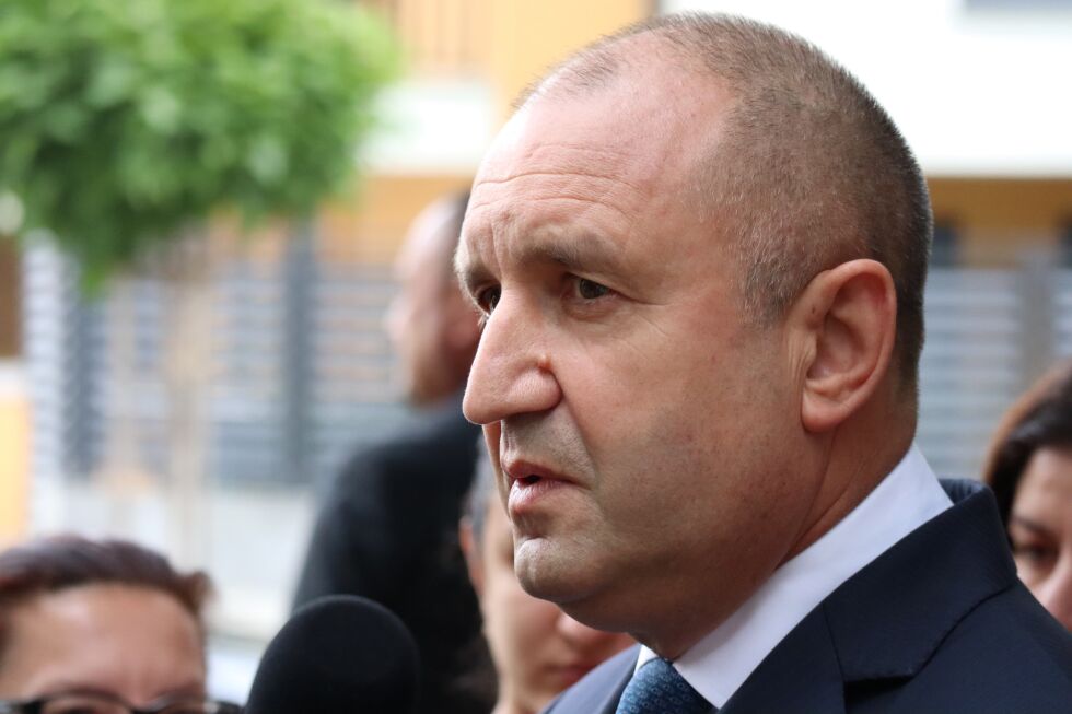 Румен Радев: Важно е държавническото отношение на партиите в следващите дни
