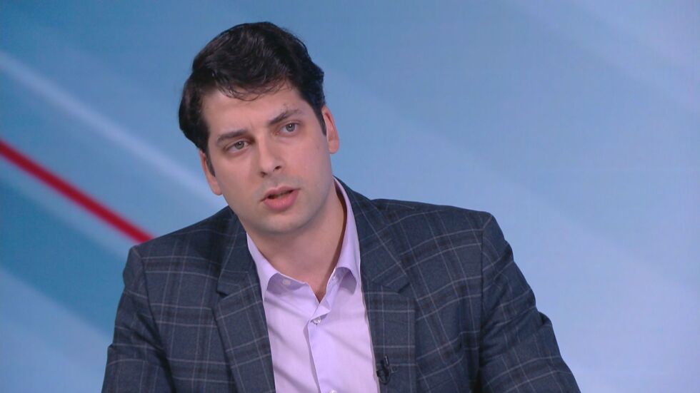 Пеканов обясни как ще се преобразува лев и евро у нас след влизането ни в еврозоната