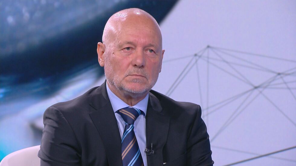 Проф. Тагарев: Ако Путин не бъде свален, той сам няма да прекрати агресията в Украйна