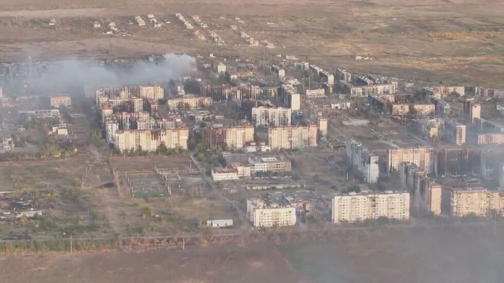 Дрон показа разрушения украински град Вугледар пред настъпващата руска армия (ВИДЕО)