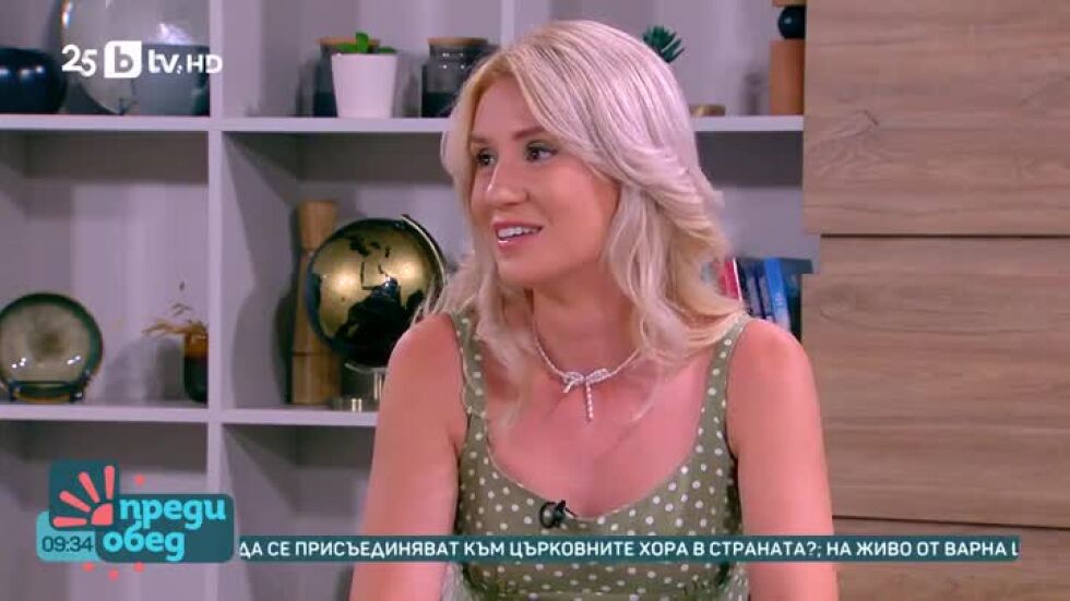 Актрисата Ива Папазова между сцената и майчинството